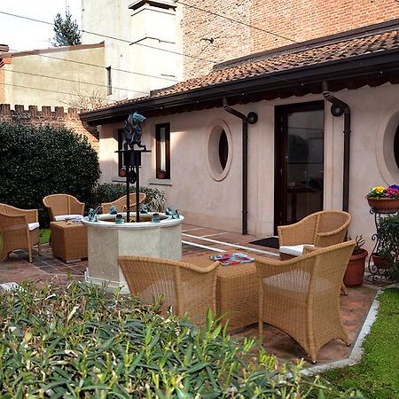 Hotel Dolcemela Ferrara Zewnętrze zdjęcie