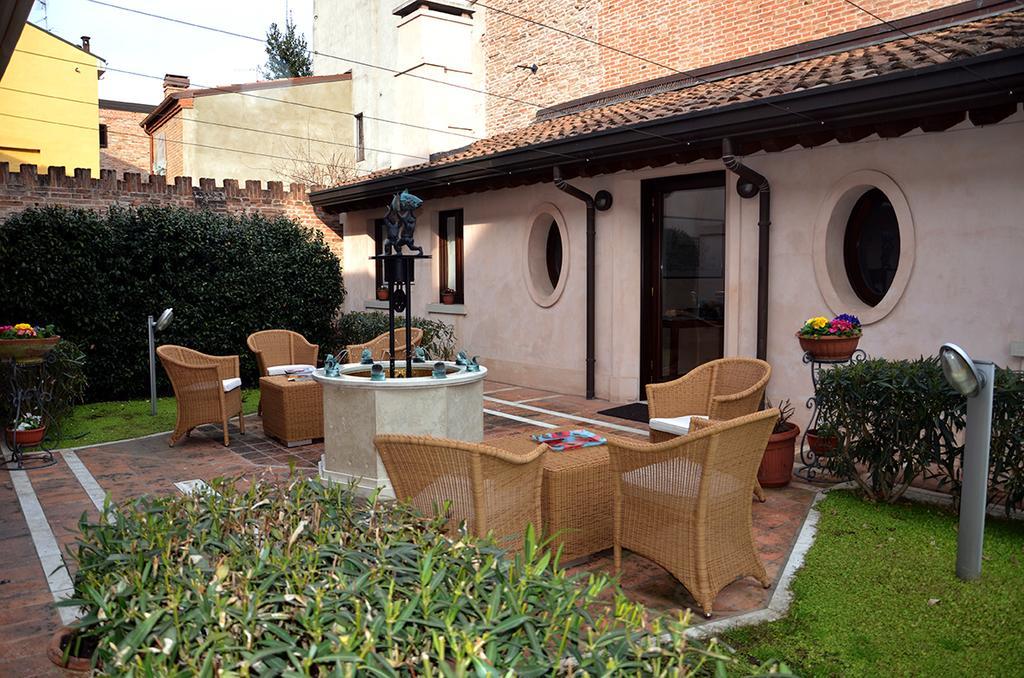 Hotel Dolcemela Ferrara Zewnętrze zdjęcie