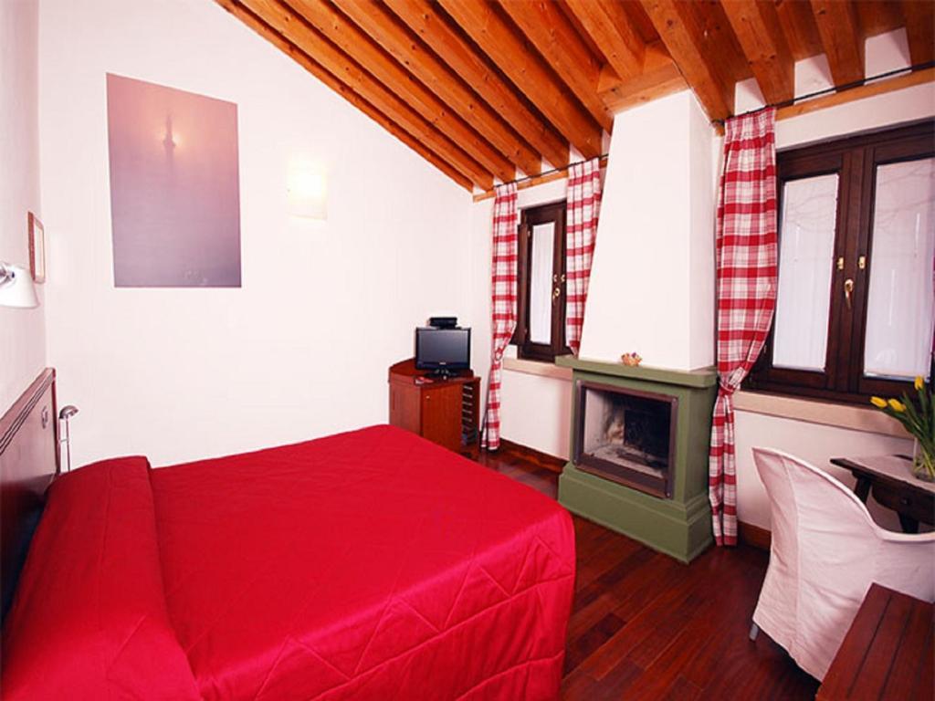 Hotel Dolcemela Ferrara Pokój zdjęcie